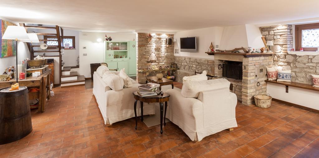 مبيت وإفطار Assisi Charme المظهر الخارجي الصورة